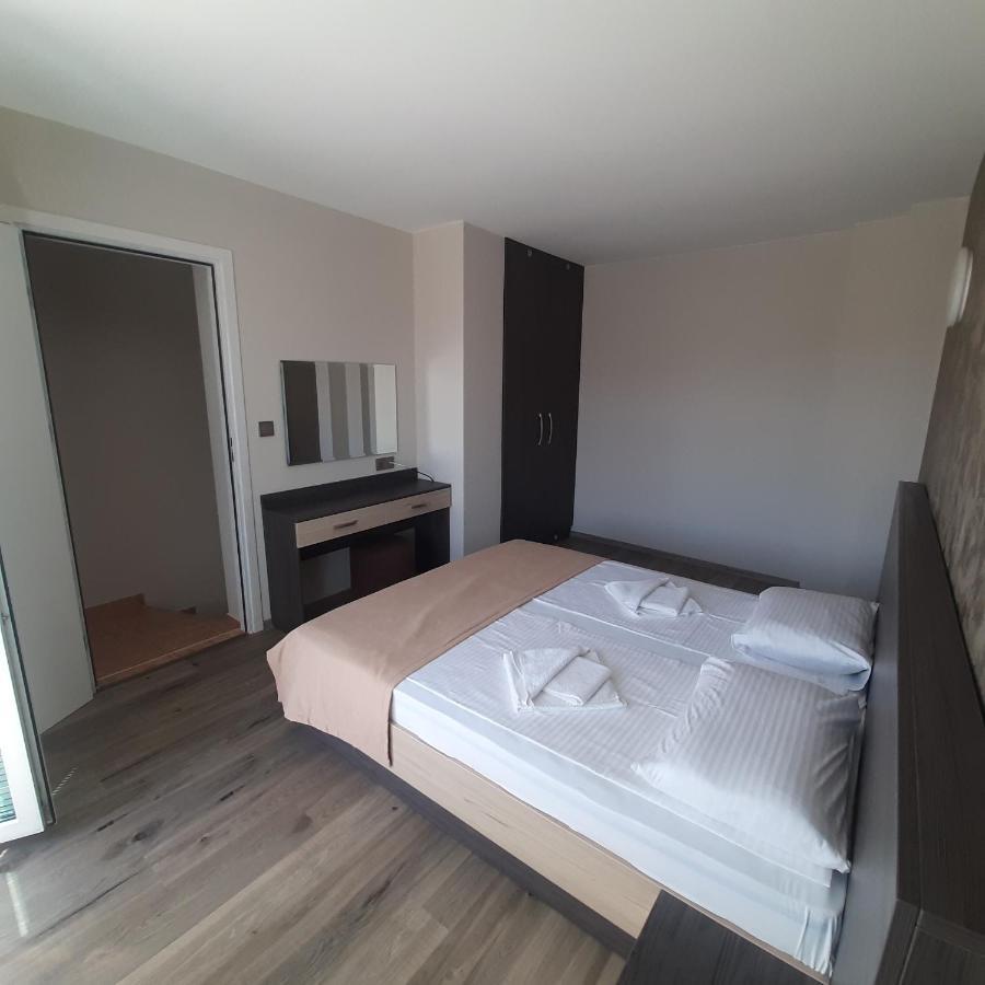 Gradina Hotel Chernomorets Ngoại thất bức ảnh
