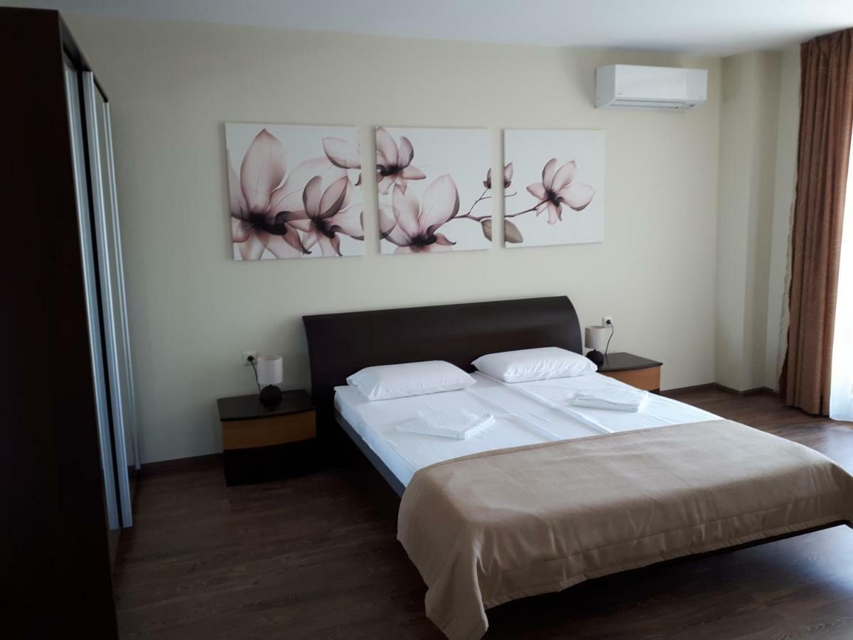 Gradina Hotel Chernomorets Ngoại thất bức ảnh